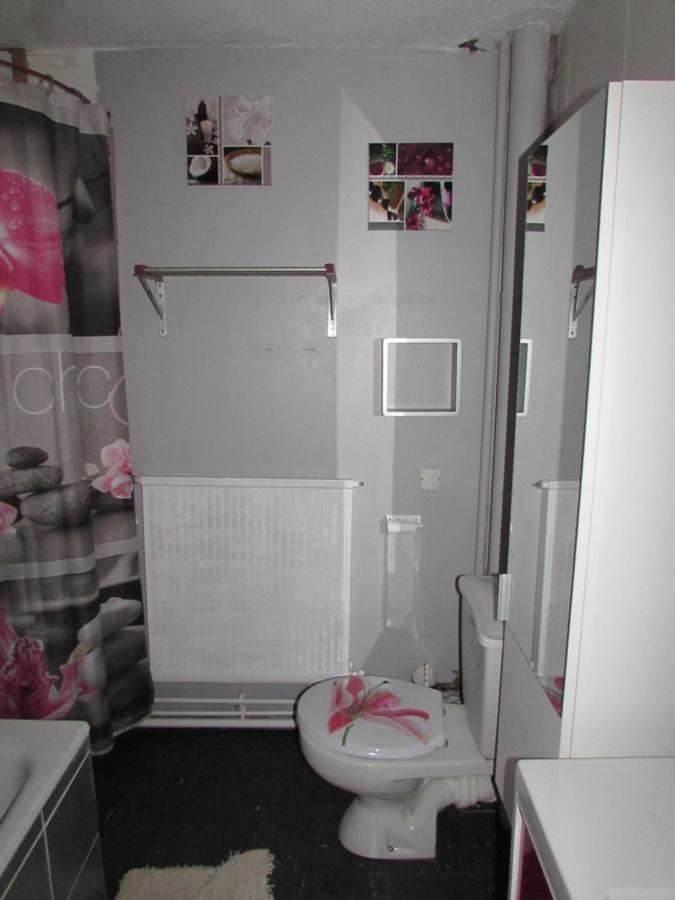 Studio 6 Places Bagneres-de-Bigorre Bagian luar foto